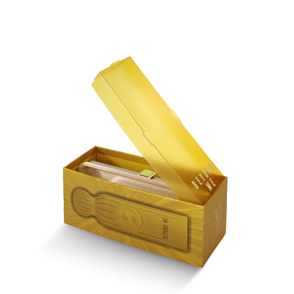 Beyond Me | A unisex woody oriental fragrance